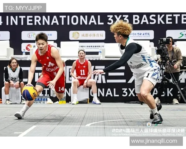 成都篮球队在邀请赛中的比赛经验与表现分析