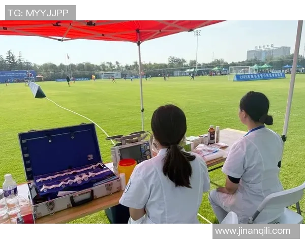 西安足球队耐力训练揭秘：如何在赛场上持久奋战