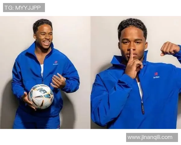 足球明星们的鞋子选择揭秘从球场到时尚的完美搭配解析